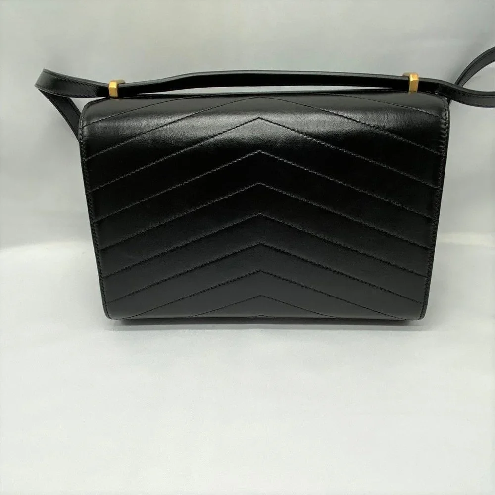 Chanel Black Medal Envelope Flap Bag Chevron Calfskin - Picture 4 of 12